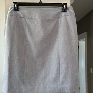 Anne Klein Gray Knee-Length Pencil Skirt